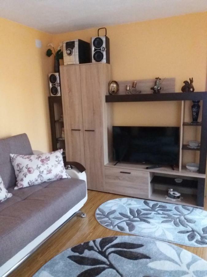 Olimpia Apartments Алба Юлия Екстериор снимка