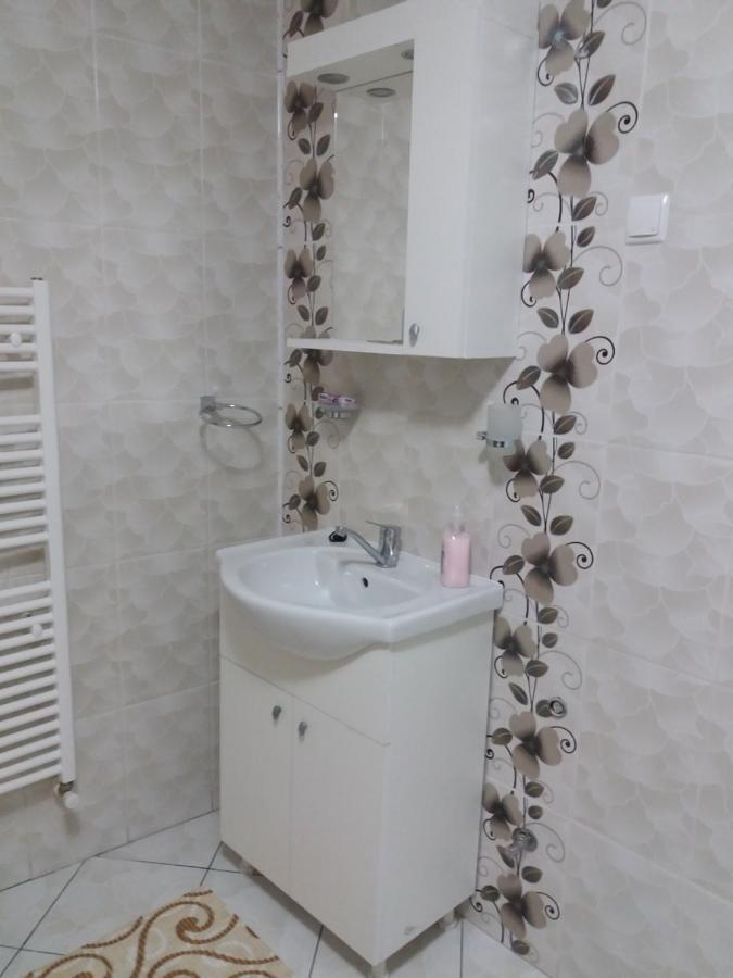 Olimpia Apartments Алба Юлия Екстериор снимка